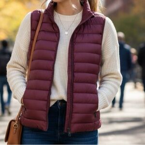 American Eagle Outfitters Maroon Puffer Vest